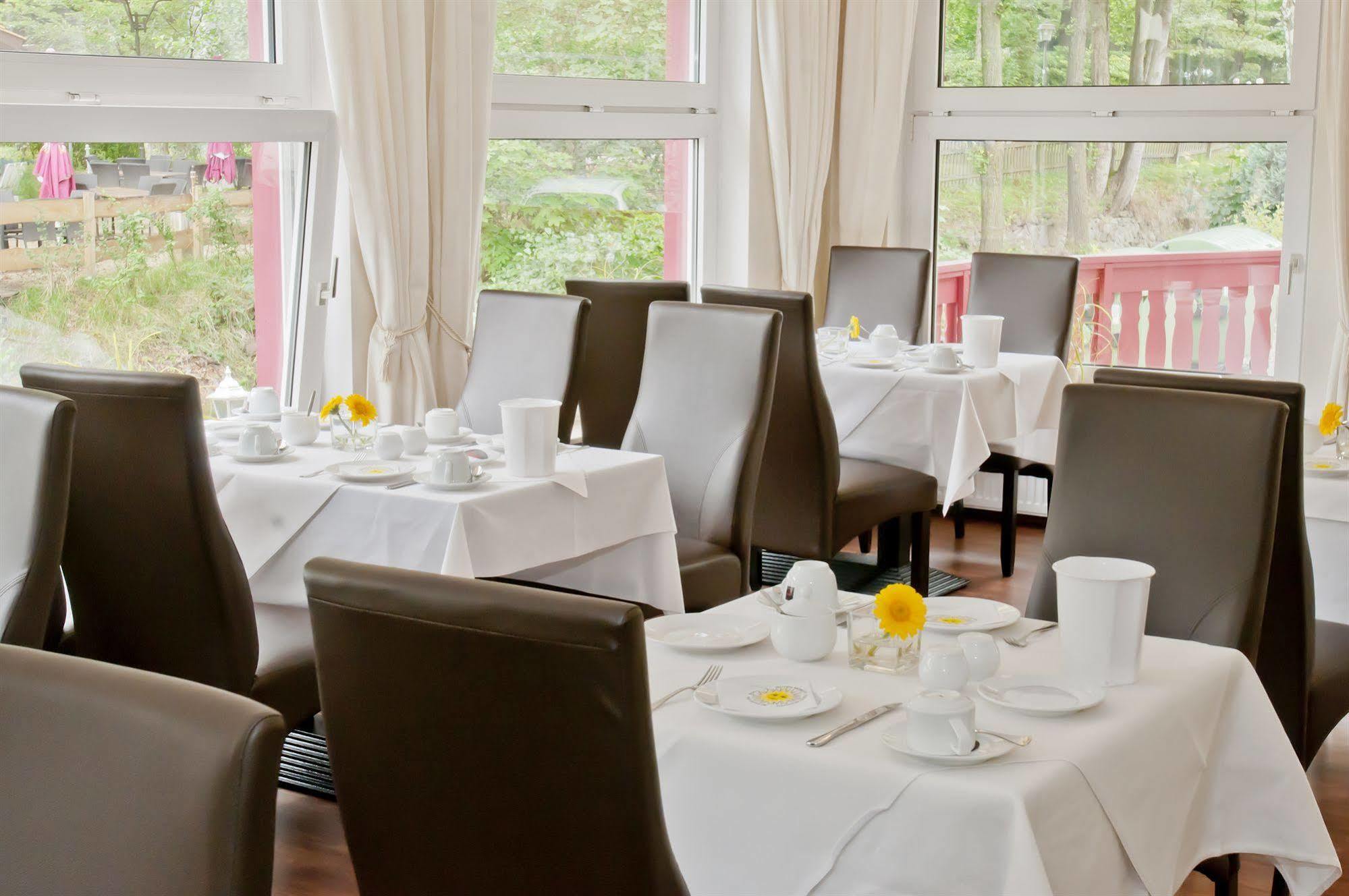 REGIOHOTEL am Kurpark Bad Harzburg Bagian luar foto