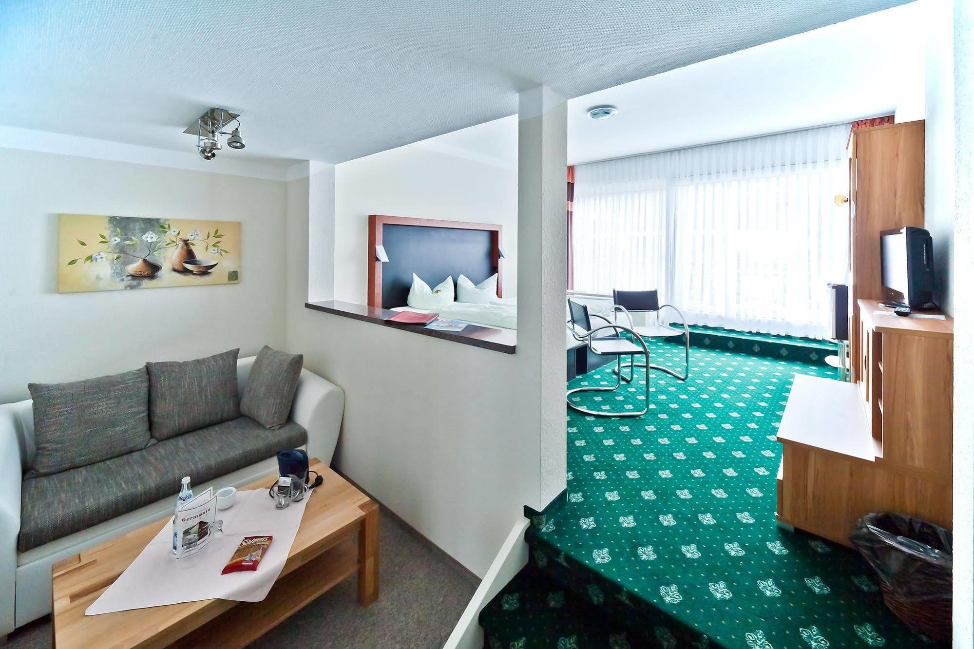 REGIOHOTEL am Kurpark Bad Harzburg Bagian luar foto
