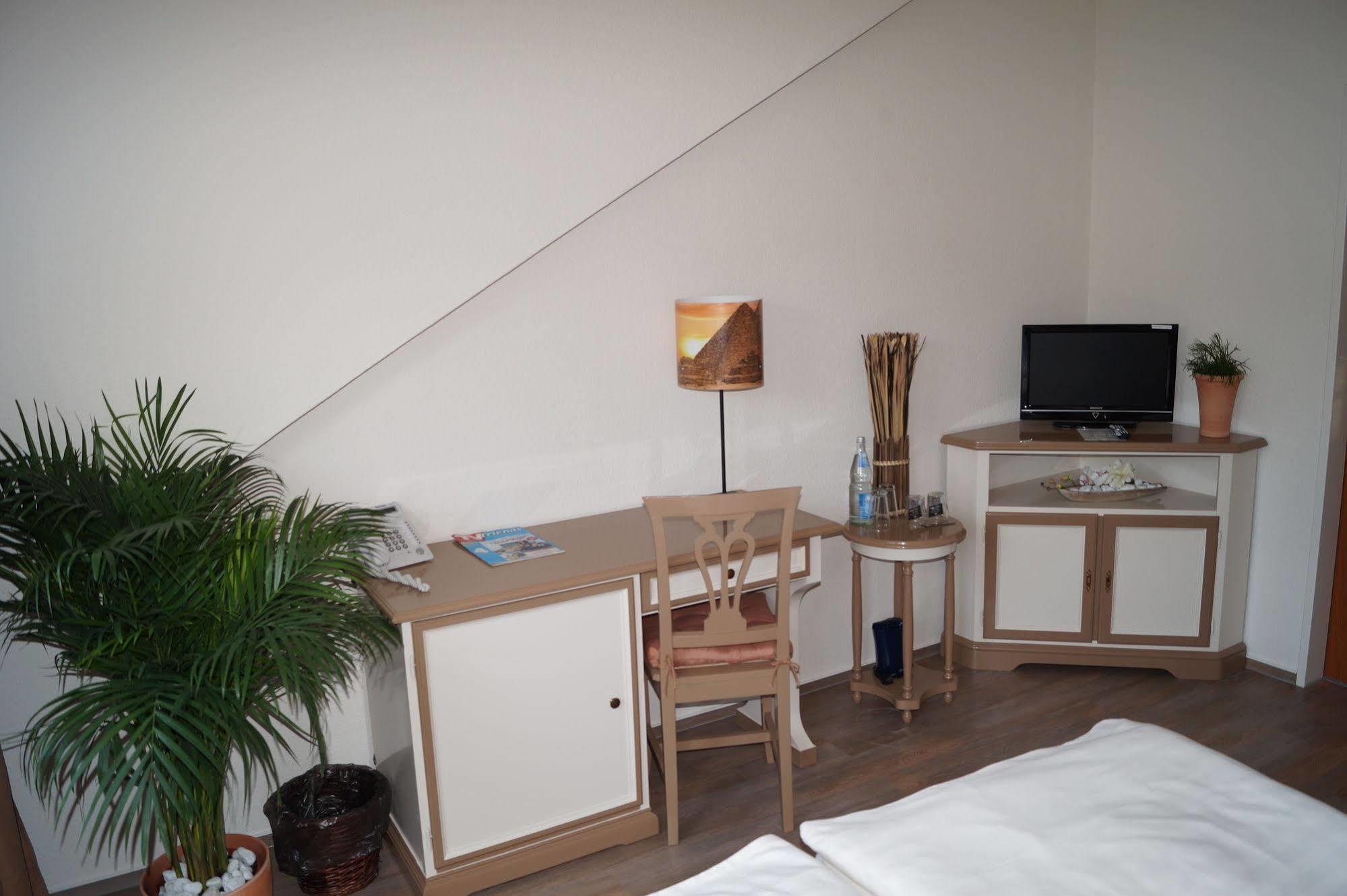 REGIOHOTEL am Kurpark Bad Harzburg Bagian luar foto